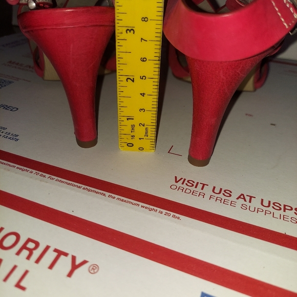 Size 39 ECCO Red 3inch heels - Picture 11 of 13